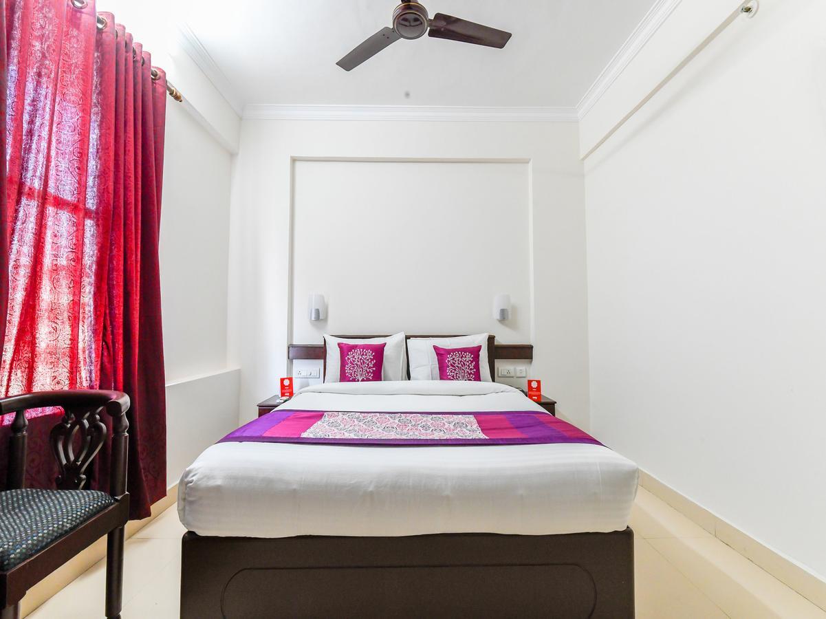 Oyo 11309 Hotel Green Land Residency Kochi Exterior foto
